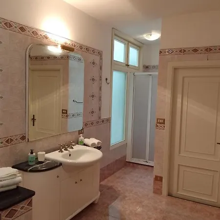 Sea Life ゲストハウス 3*